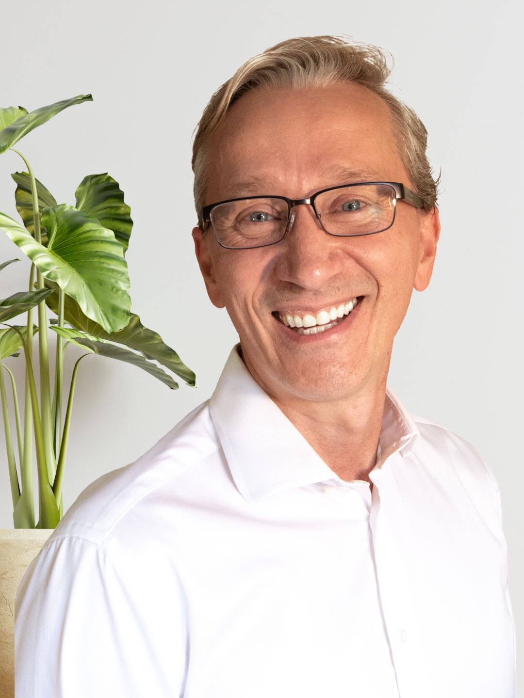Therapist Counselling Narcissistic Abuse Recovery Expert Dr. Michael Haggstrom